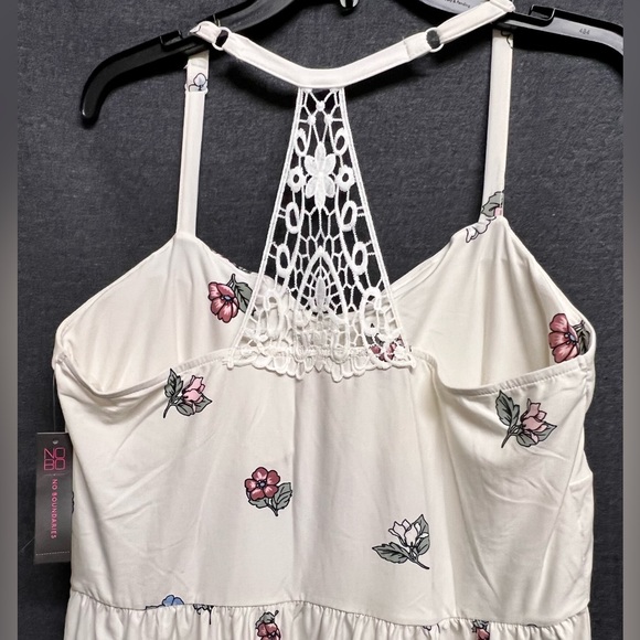 💥3/$15💥NWT - No Boundaries Juniors’ Empire Lace Back Dress - XL (15/16) - Picture 9 of 10